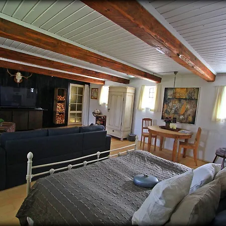 Bed & Breakfast Enghavegaardens *
